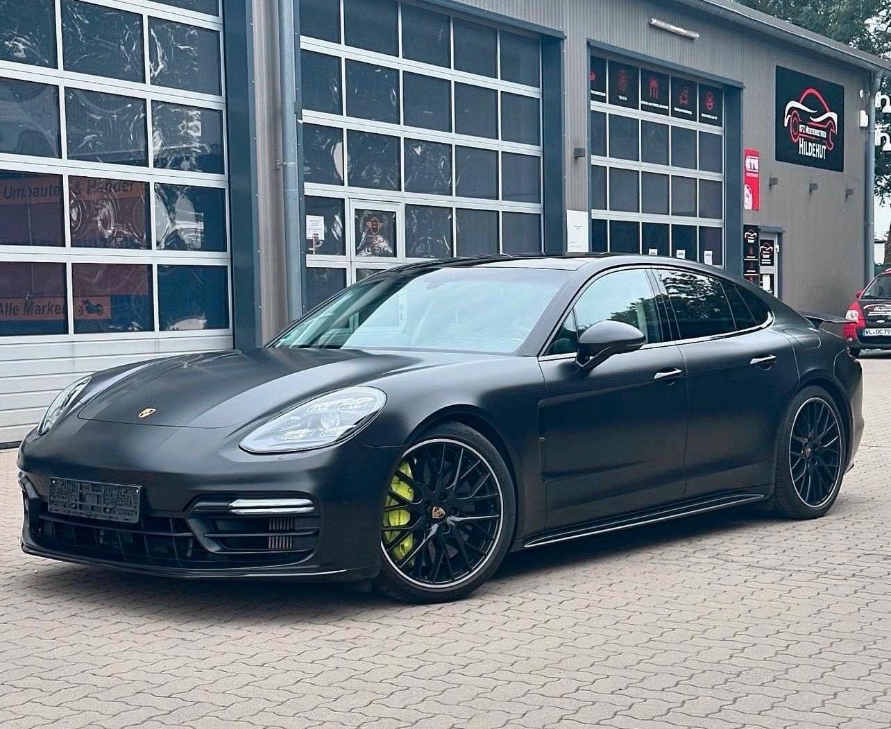 Foliencrew – Porsche Panamera Turbo S: Vollfolierung
